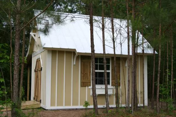 Right Side Elevation